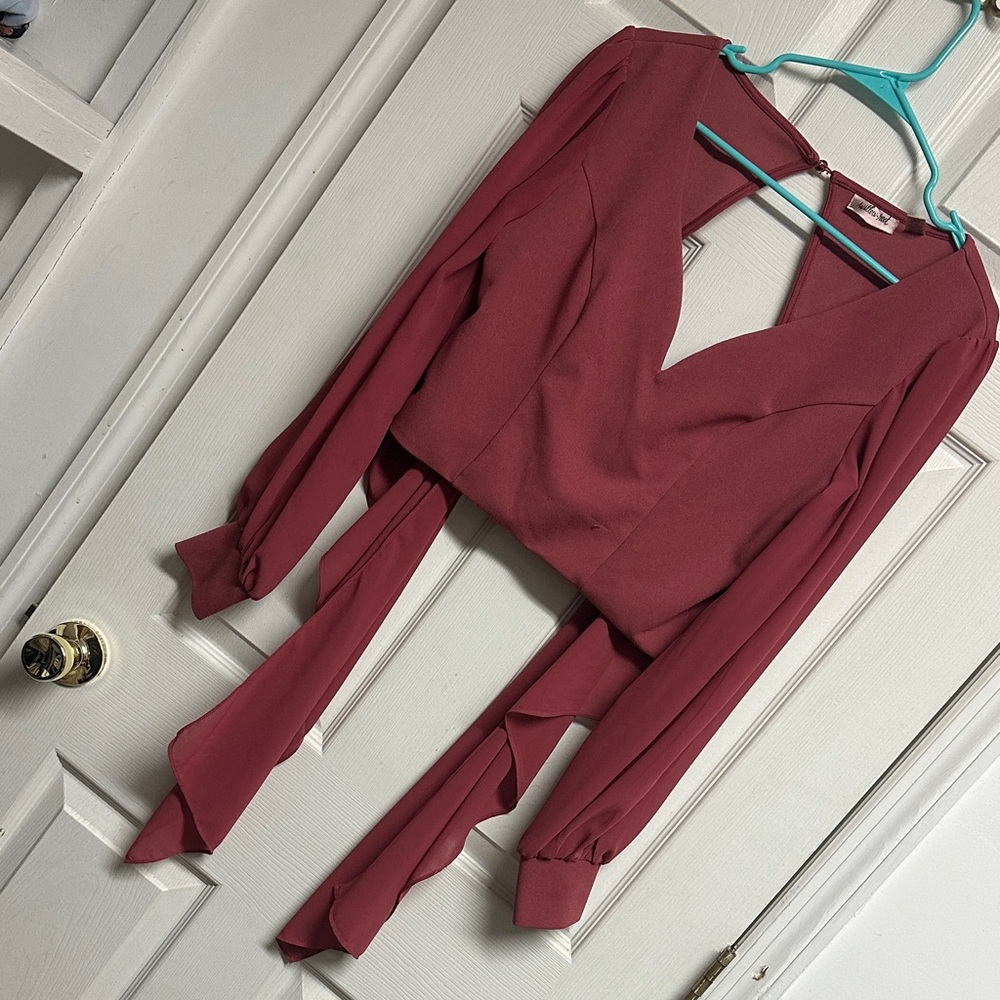 Willow Root Deep Red Top